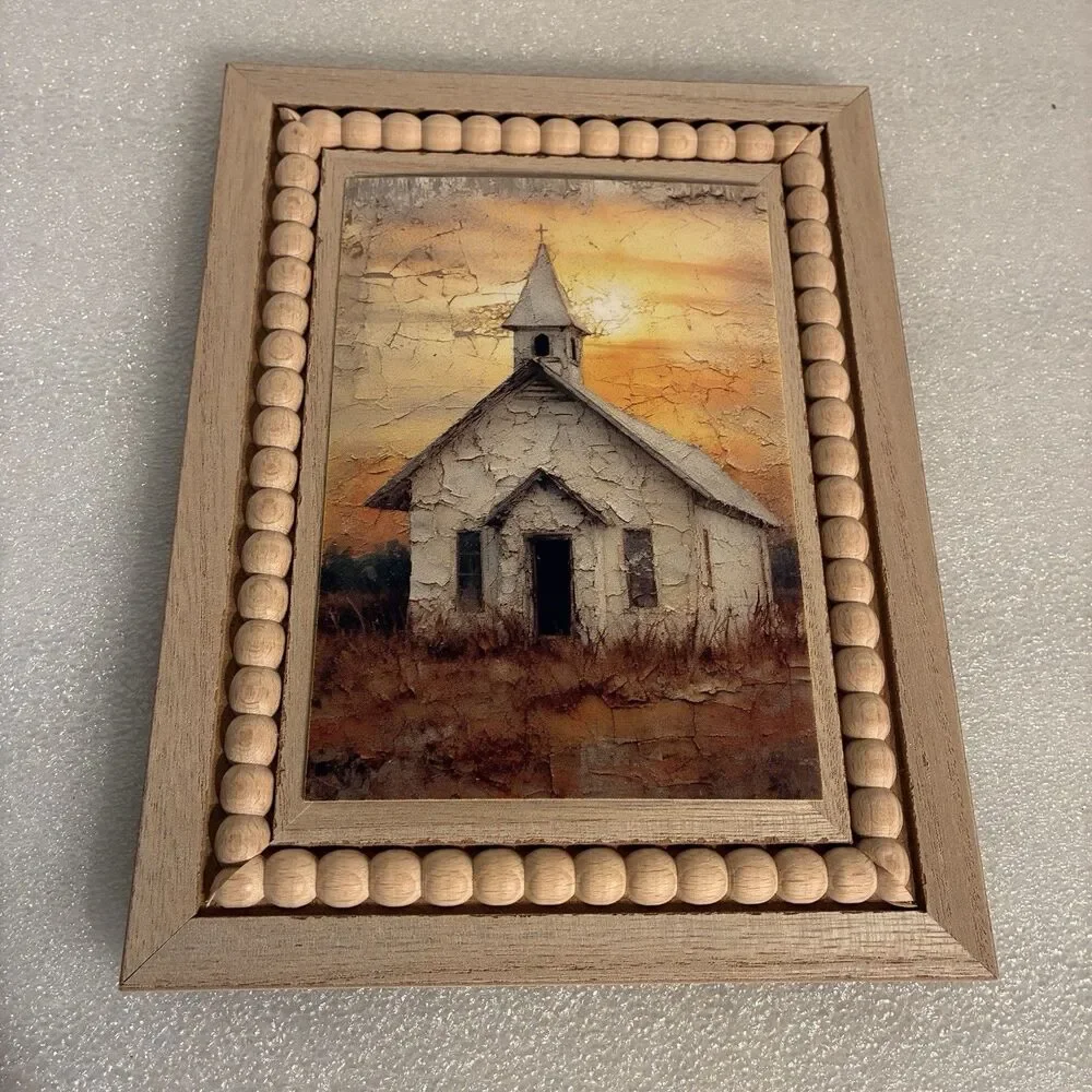 1 Wood Beaded Picture Frame With 5 Holiday Prints To Rotate. Use On Wall Or Desk